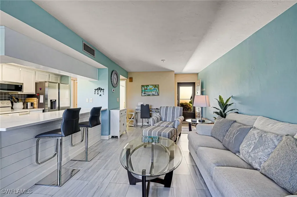 5585 Trailwinds Drive Fort Myers FL 33907