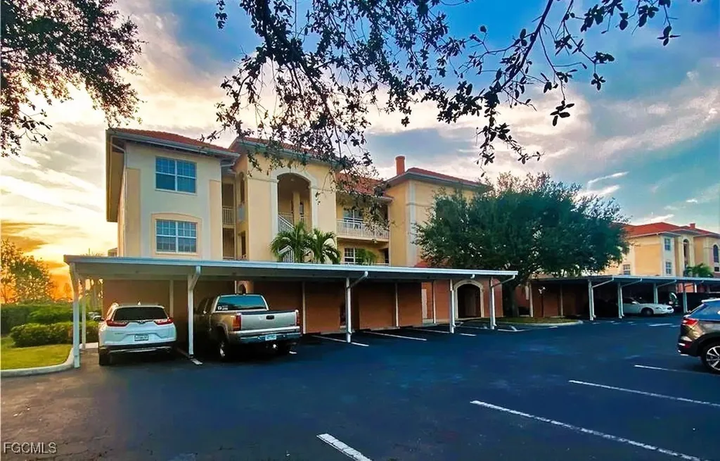 1141 Van Loon Commons Circle Cape Coral FL 33909