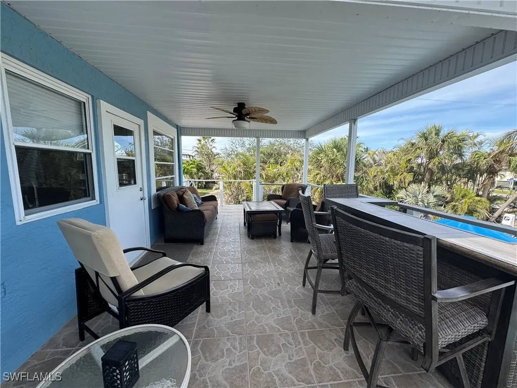 320 Lazy Way Fort Myers Beach FL 33931