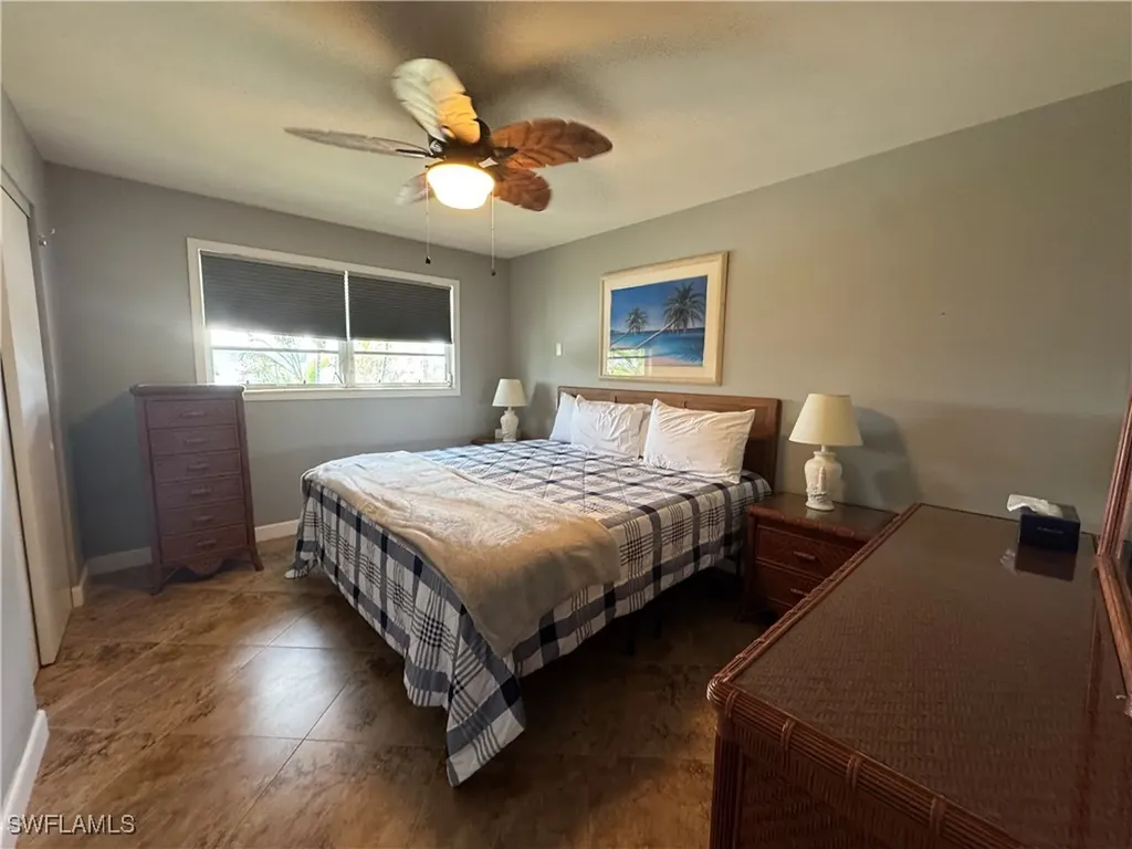 320 Lazy Way Fort Myers Beach FL 33931