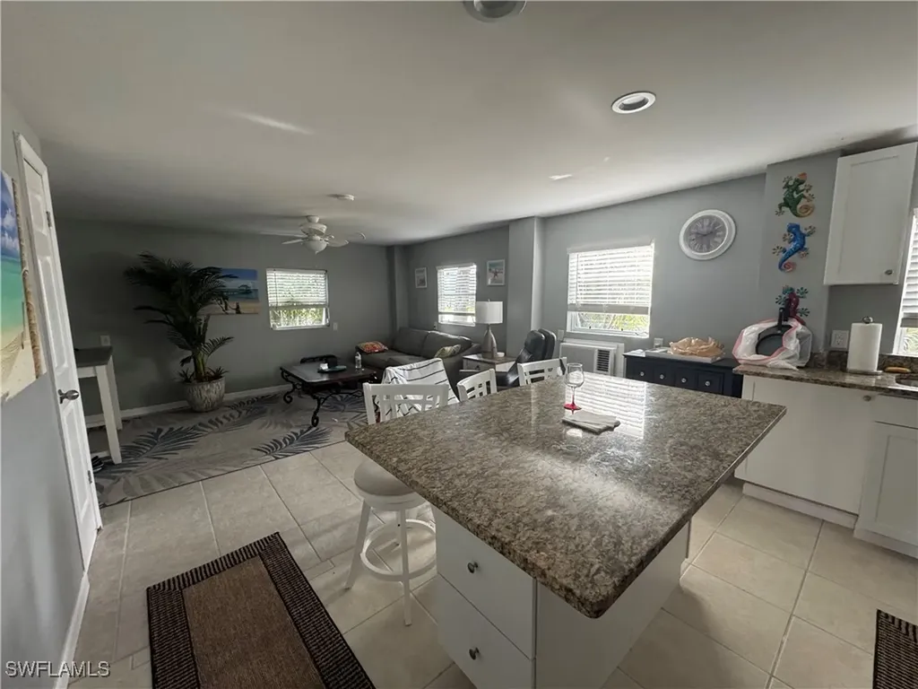 320 Lazy Way Fort Myers Beach FL 33931