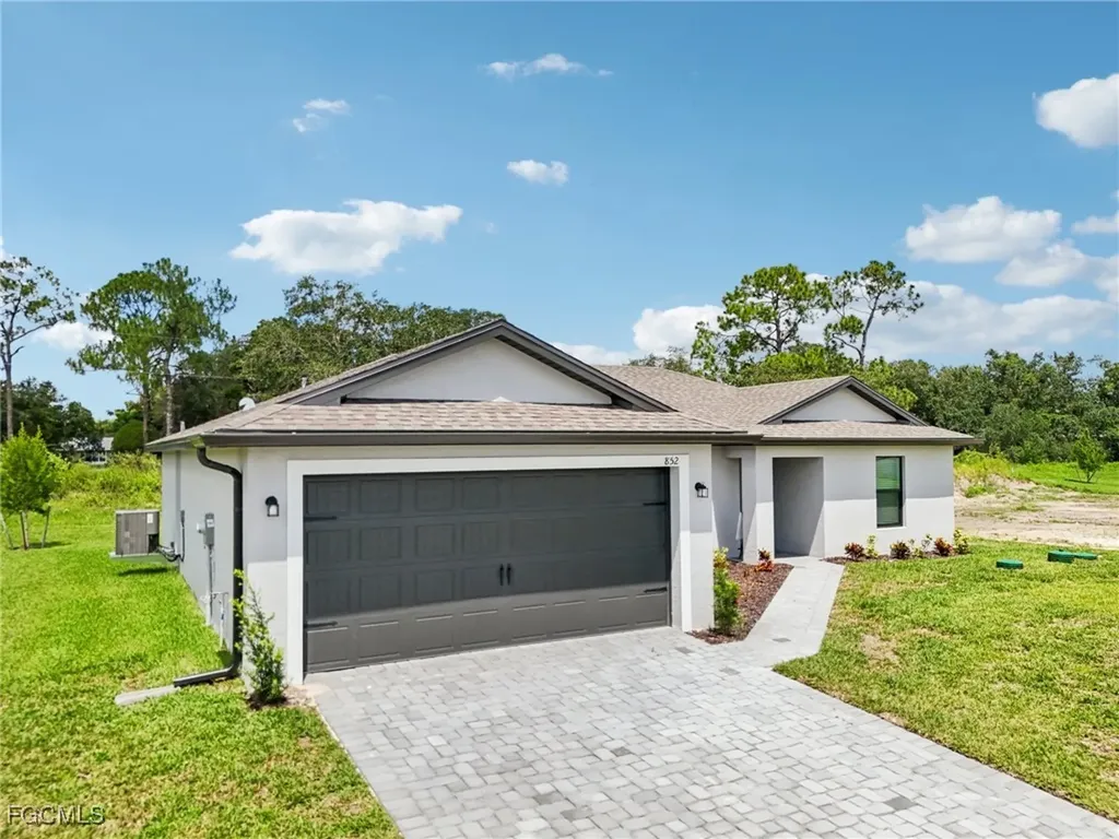 840 Gen D Macarthur Avenue Labelle FL 33935