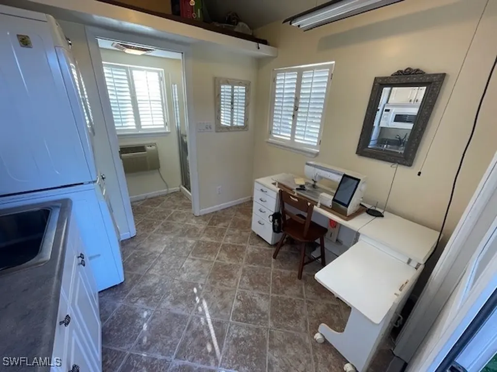 10131 Sunnywood Court Fort Myers FL 33905