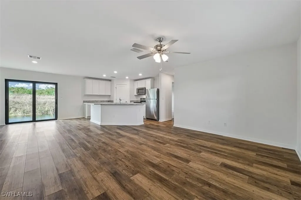 852 Gen D Macarthur Avenue Labelle FL 33935