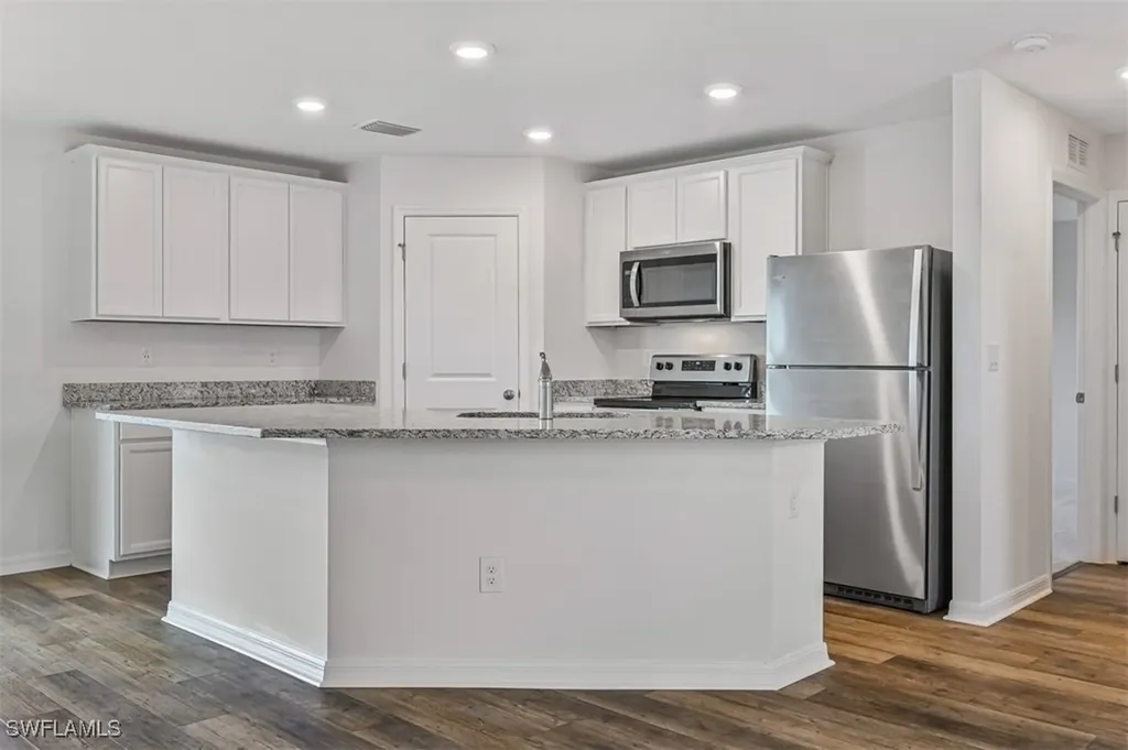 852 Gen D Macarthur Avenue Labelle FL 33935