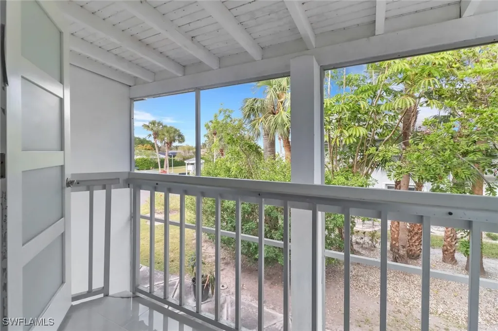 15 Watercolor Way Naples FL 34113