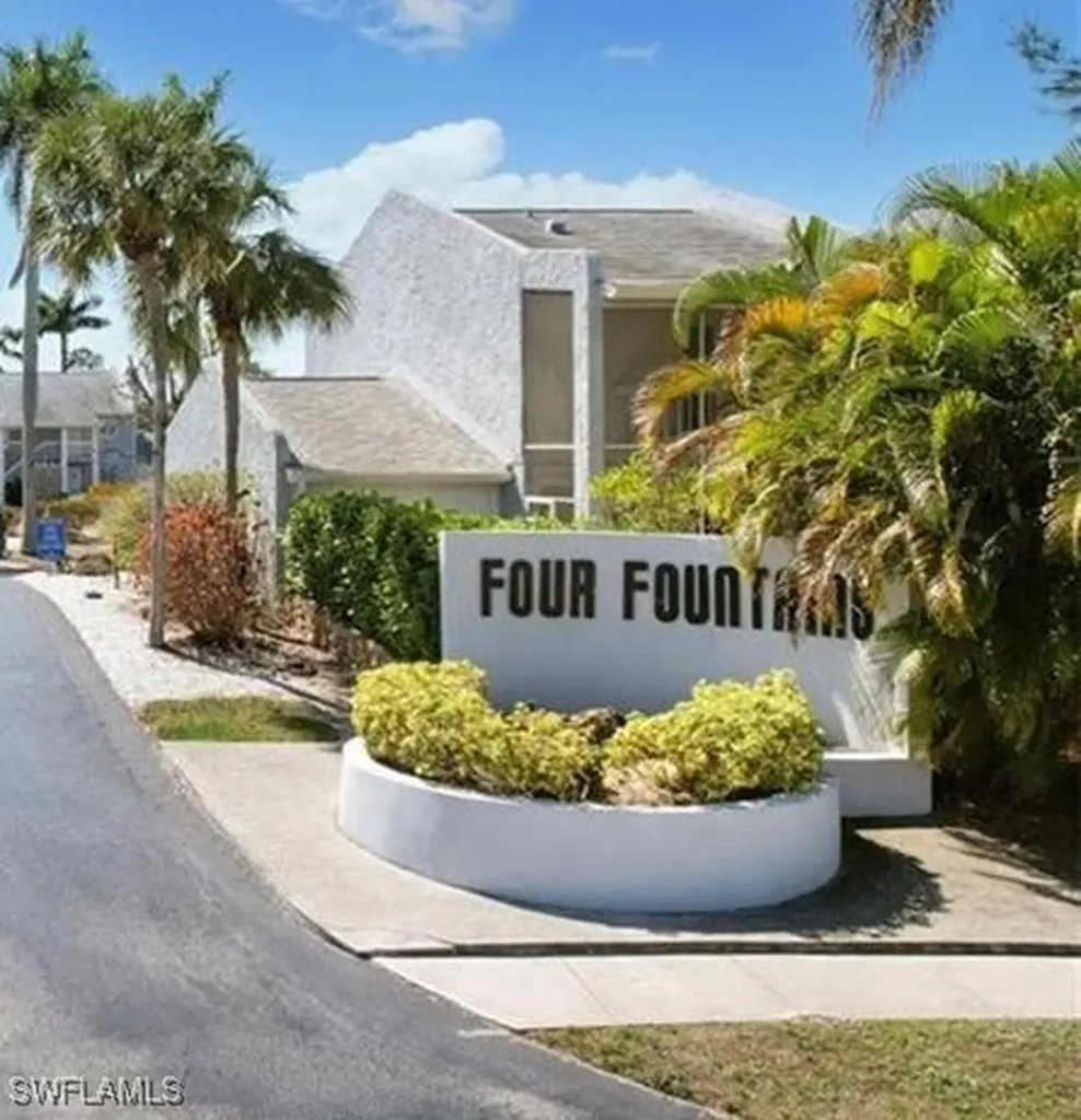 15 Watercolor Way Naples FL 34113