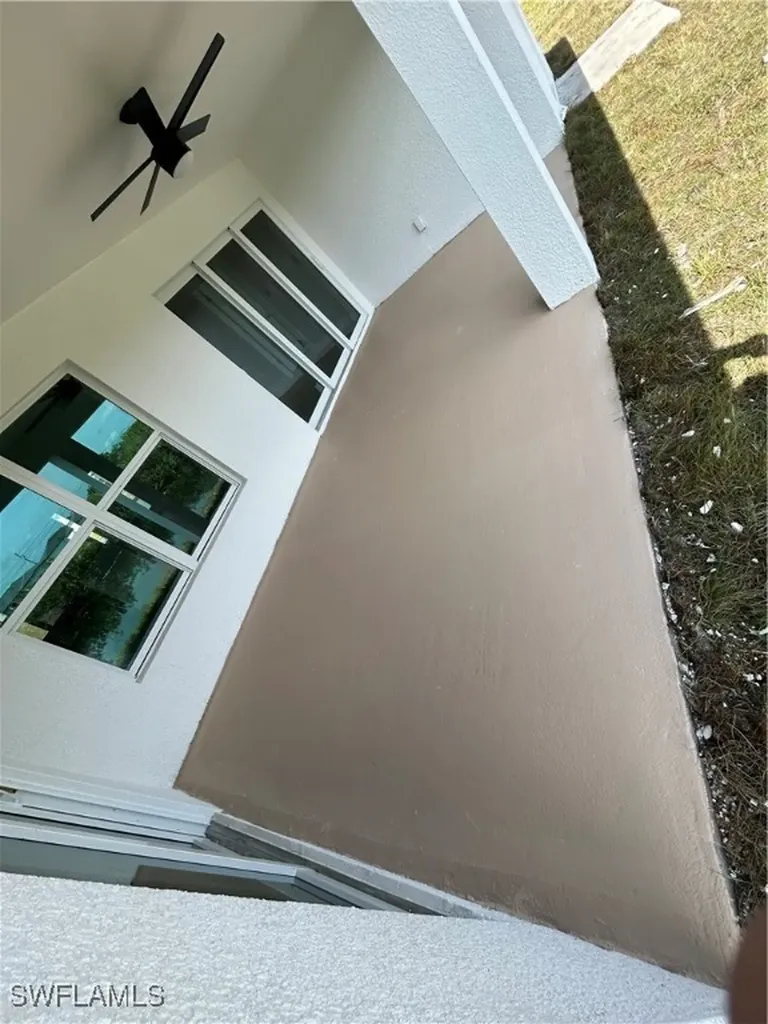 2109 NE 5th Place Cape Coral FL 33909