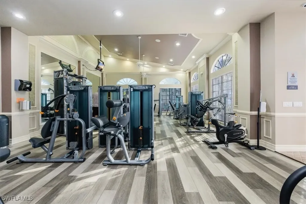 9111 Whitfield Drive Estero FL 33928