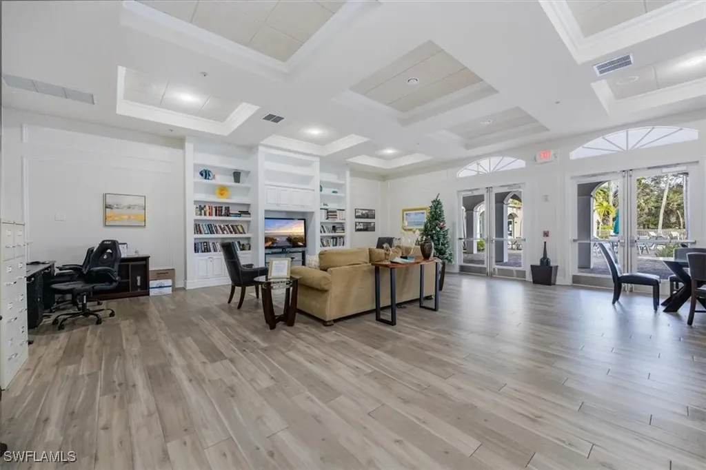 9111 Whitfield Drive Estero FL 33928