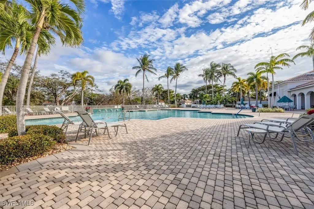 9111 Whitfield Drive Estero FL 33928