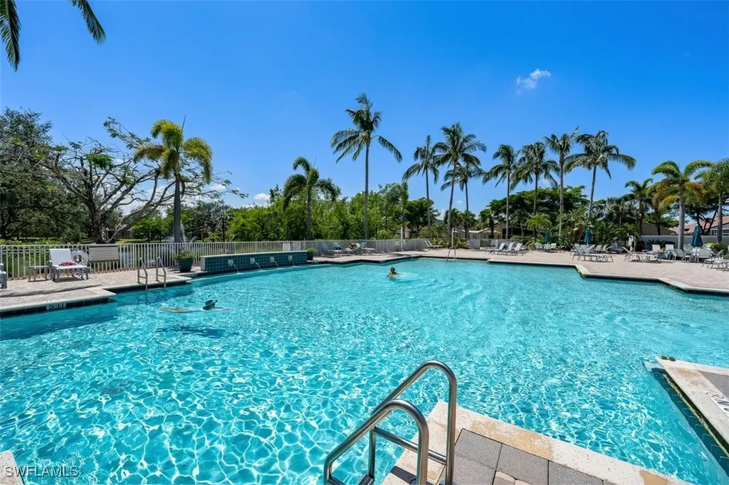 9111 Whitfield Drive Estero FL 33928