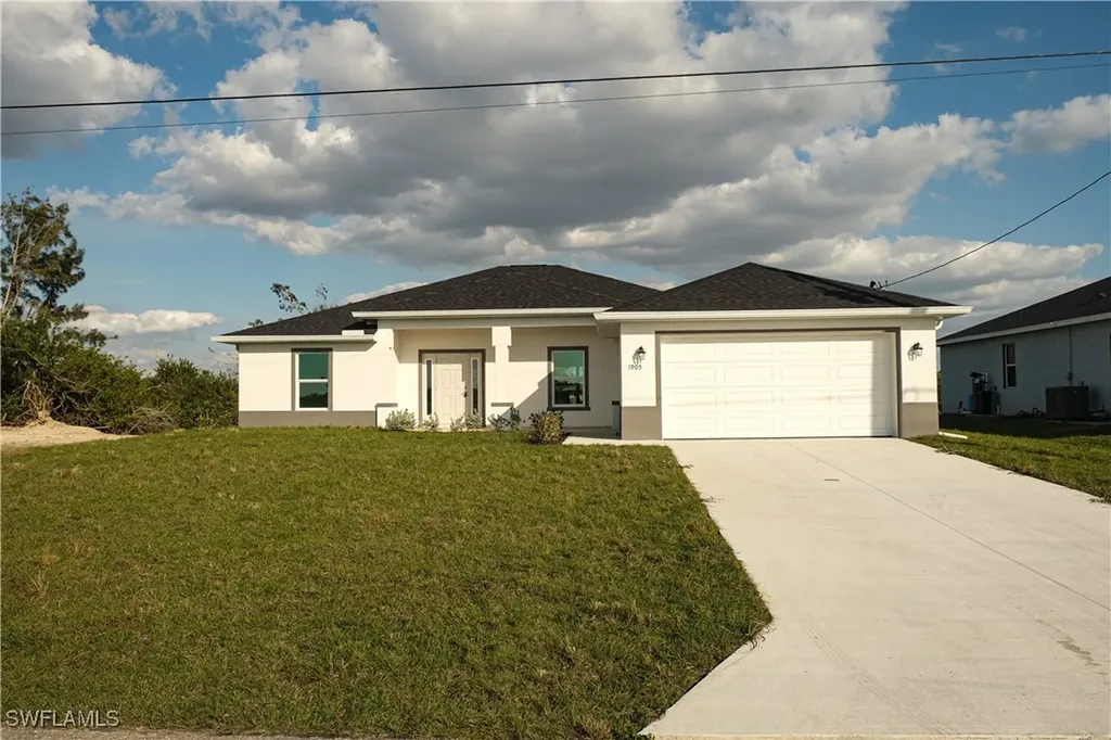 1905 NE 21st Avenue Cape Coral FL 33909