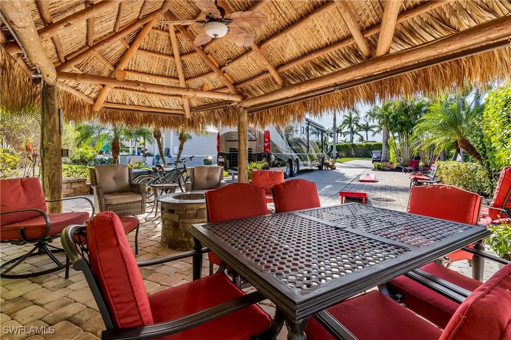13606 Snapper Lane Naples FL 34114