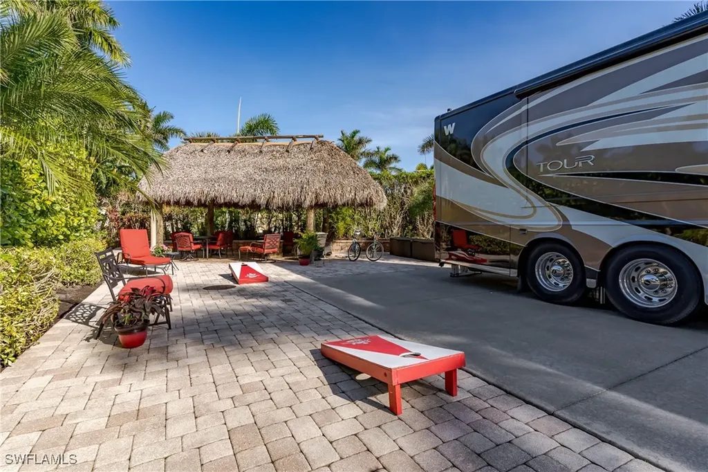 13606 Snapper Lane Naples FL 34114