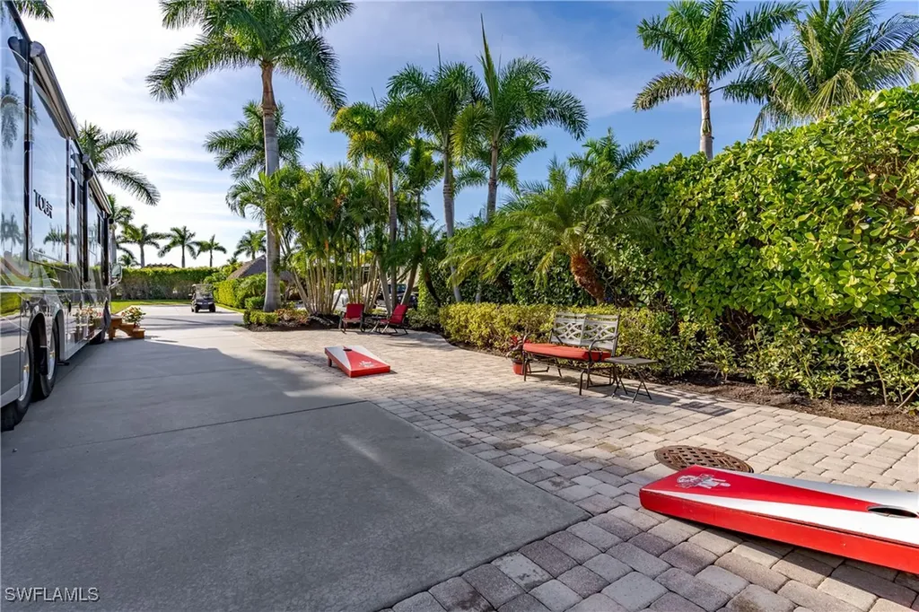 13606 Snapper Lane Naples FL 34114