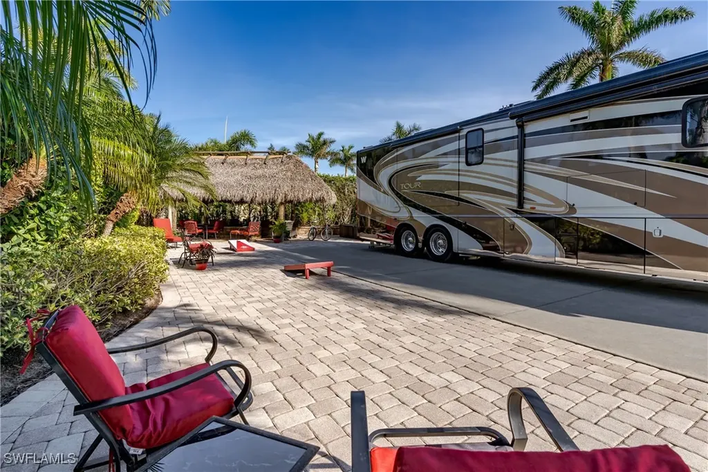 13606 Snapper Lane Naples FL 34114