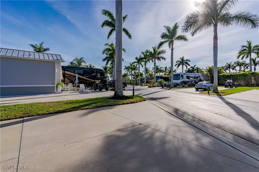 13606 Snapper Lane Naples FL 34114