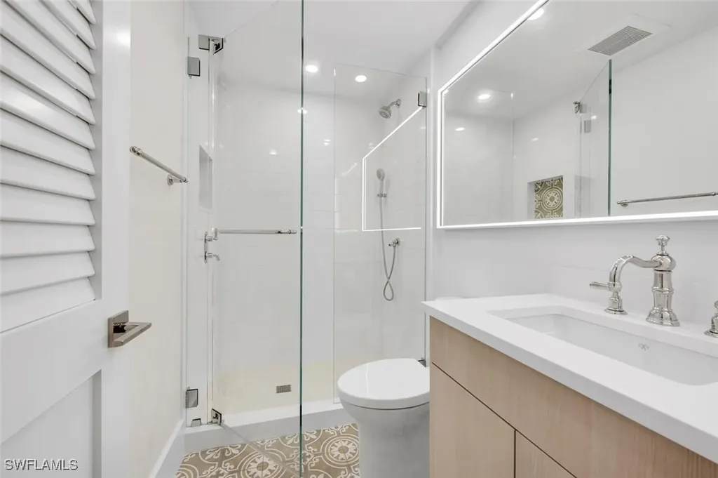 4951 Gulf Shore Boulevard N Naples FL 34103