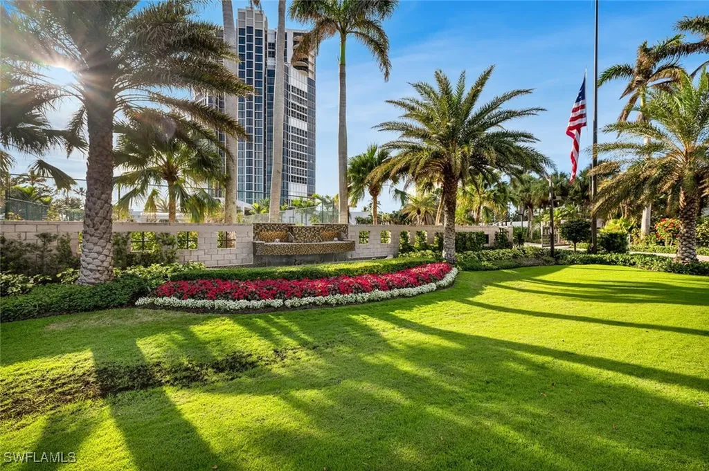 4951 Gulf Shore Boulevard N Naples FL 34103