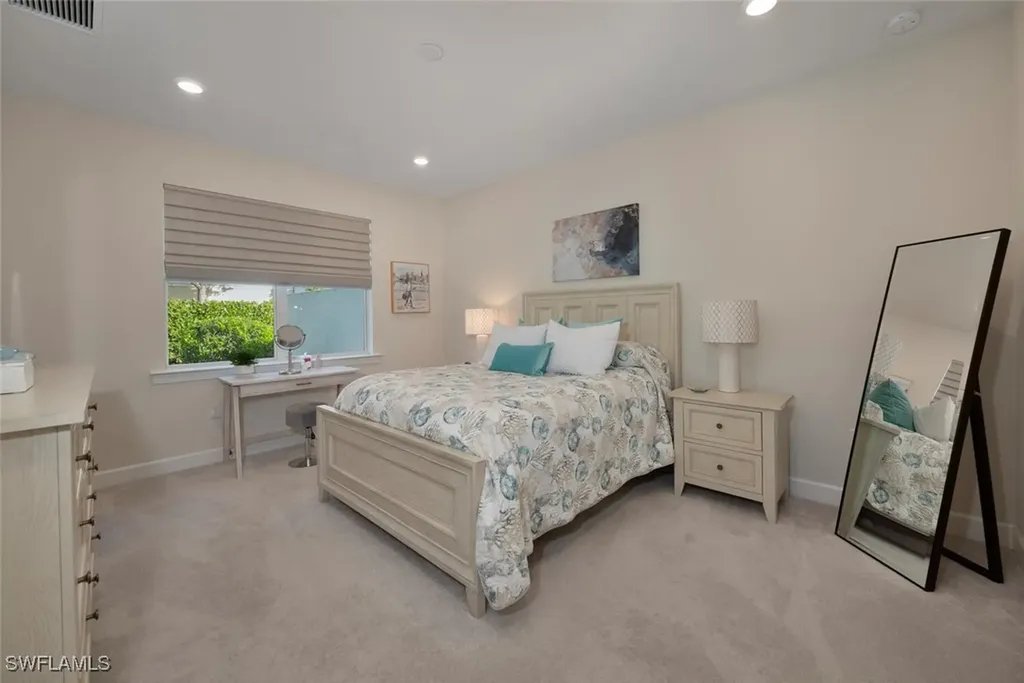 10709 Manatee Key Lane Estero FL 33928