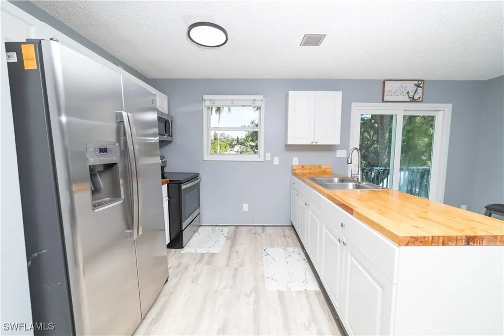 27311 S Riverside Drive Bonita Springs FL 34135