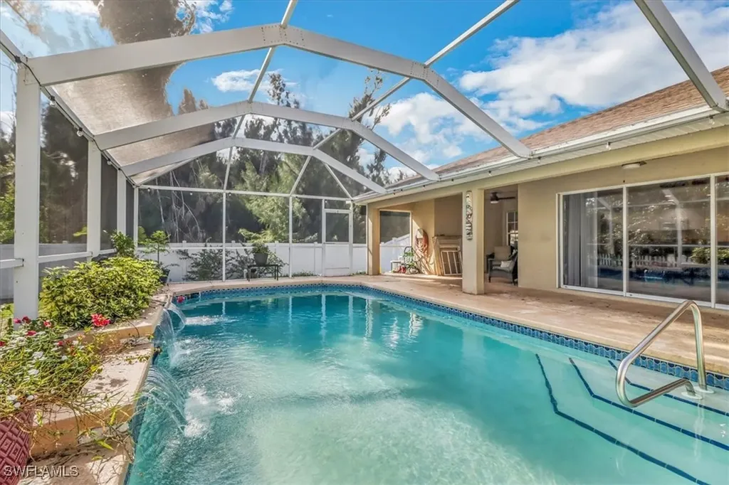 313 El Dorado Boulevard S Cape Coral FL 33991