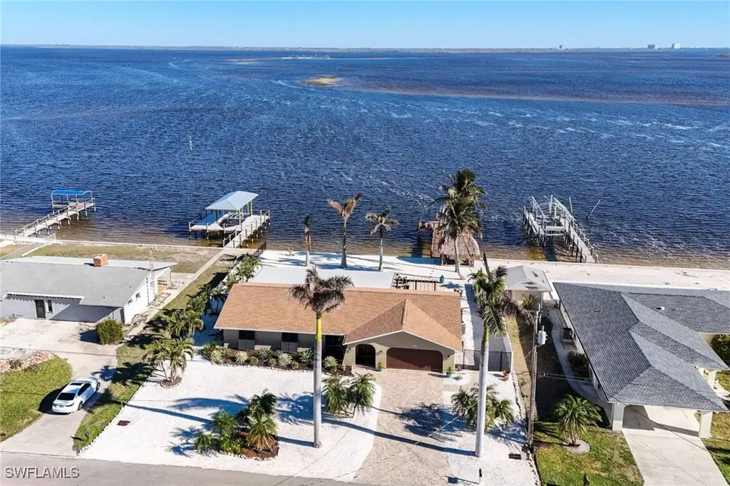 2274 Eighth Avenue St. James City FL 33956