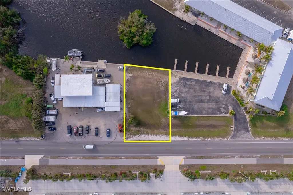 ST. James City FL, 2891 Oleander Street