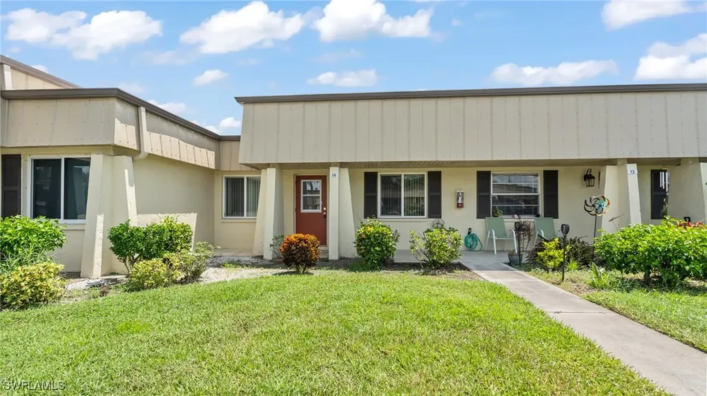 14 Haverhill Court Fort Myers FL 33919