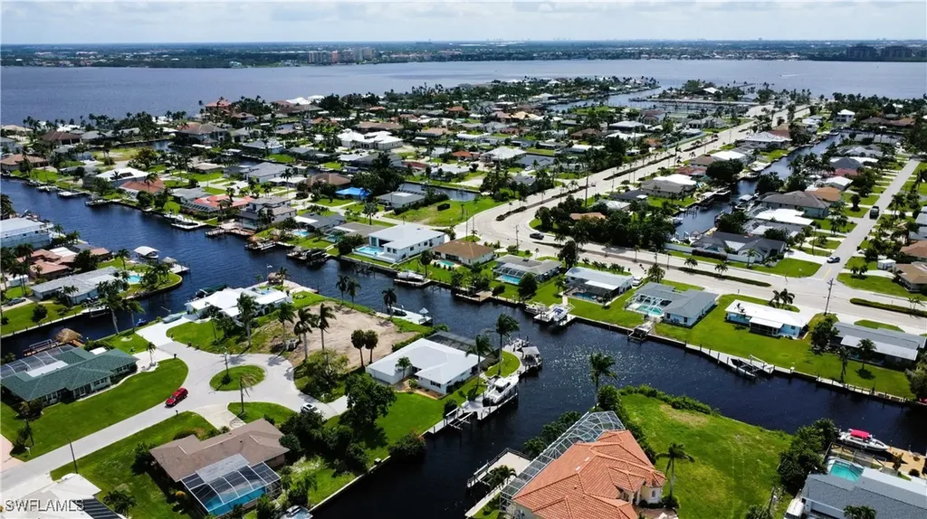 5360 Malaluka Court Cape Coral FL 33904