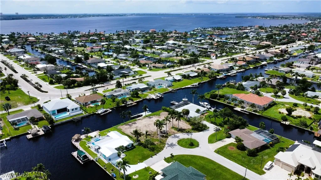 5360 Malaluka Court Cape Coral FL 33904