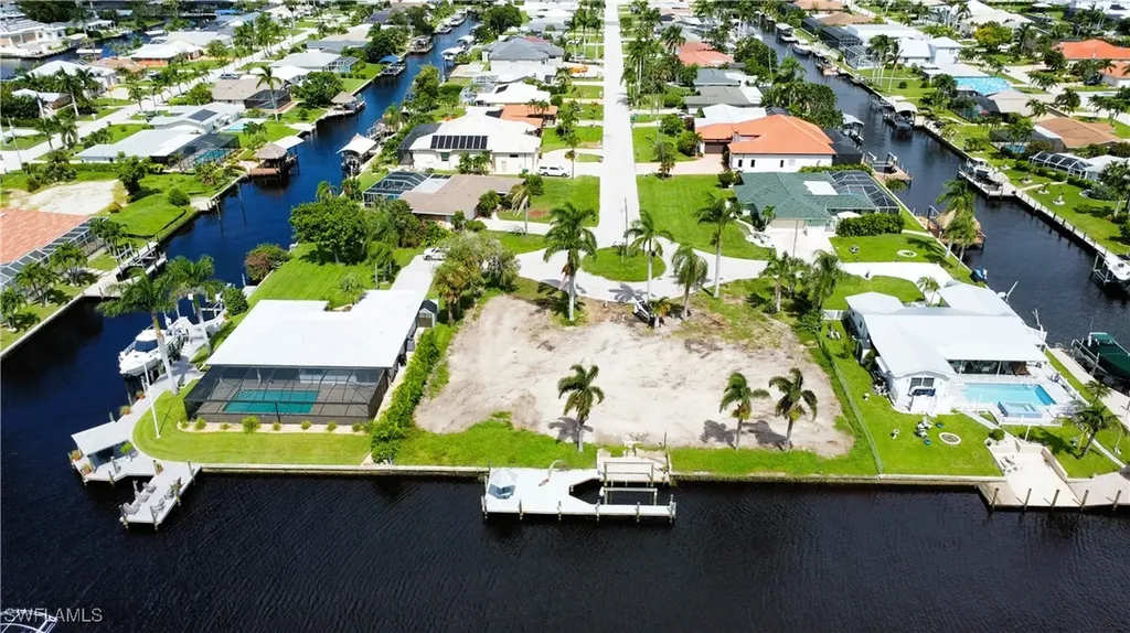 5360 Malaluka Court Cape Coral FL 33904