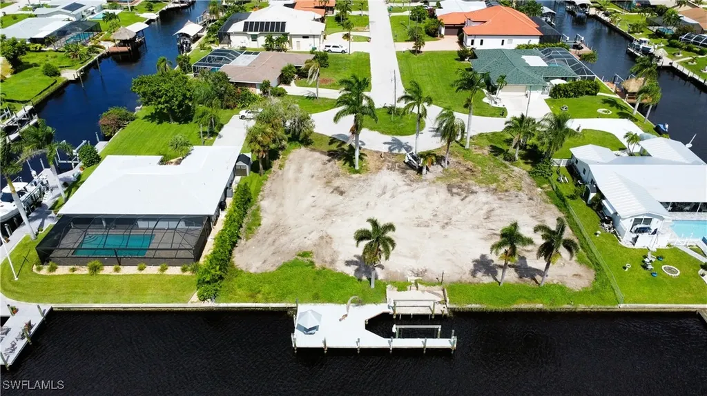 5360 Malaluka Court Cape Coral FL 33904