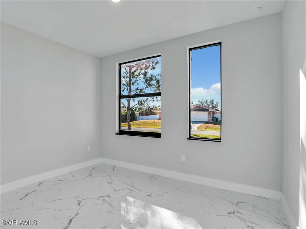 1423 NW 20th Terrace Cape Coral FL 33993