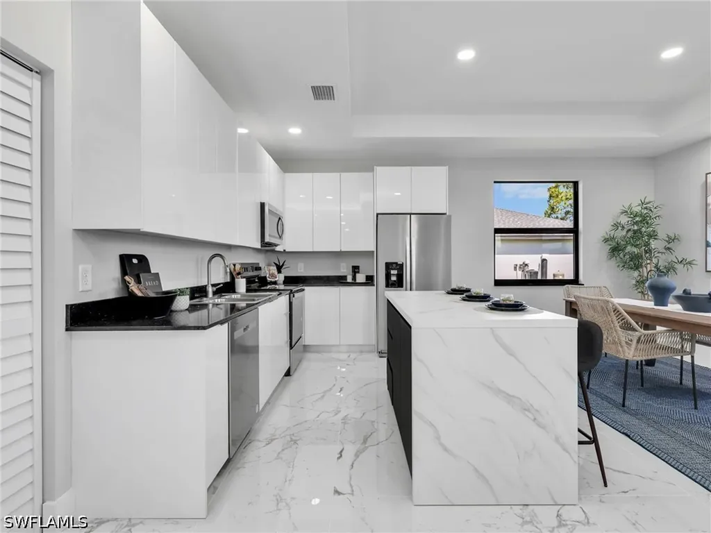 1423 NW 20th Terrace Cape Coral FL 33993