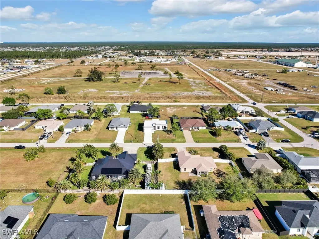 1423 NW 20th Terrace Cape Coral FL 33993