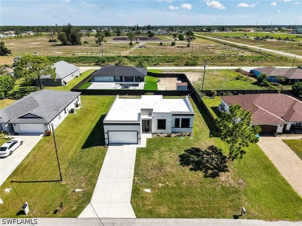 1423 NW 20th Terrace Cape Coral FL 33993