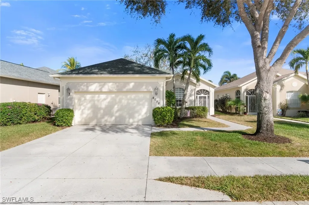 8058 Tauren Court Naples FL 34119