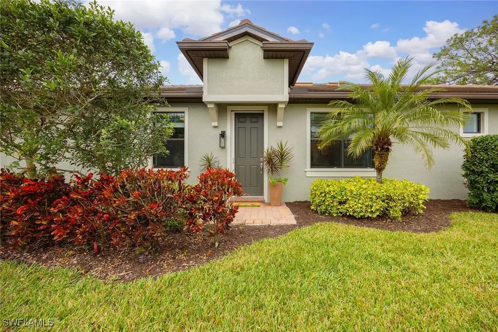 7199 Live Oak Drive Naples FL 34114