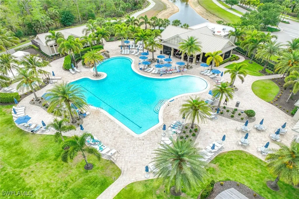 7199 Live Oak Drive Naples FL 34114