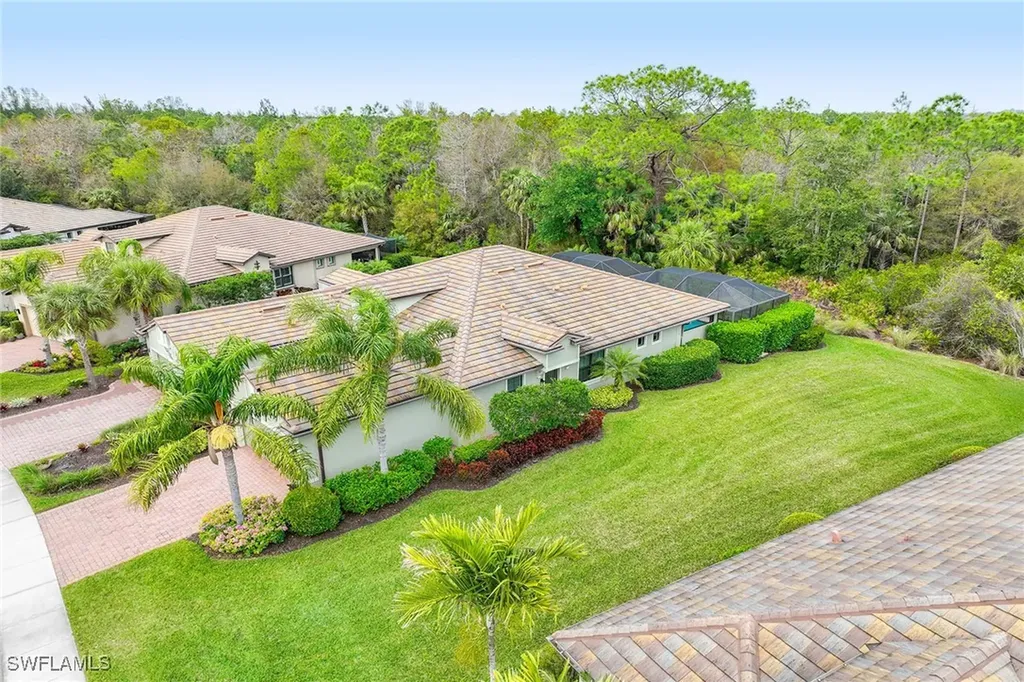7199 Live Oak Drive Naples FL 34114