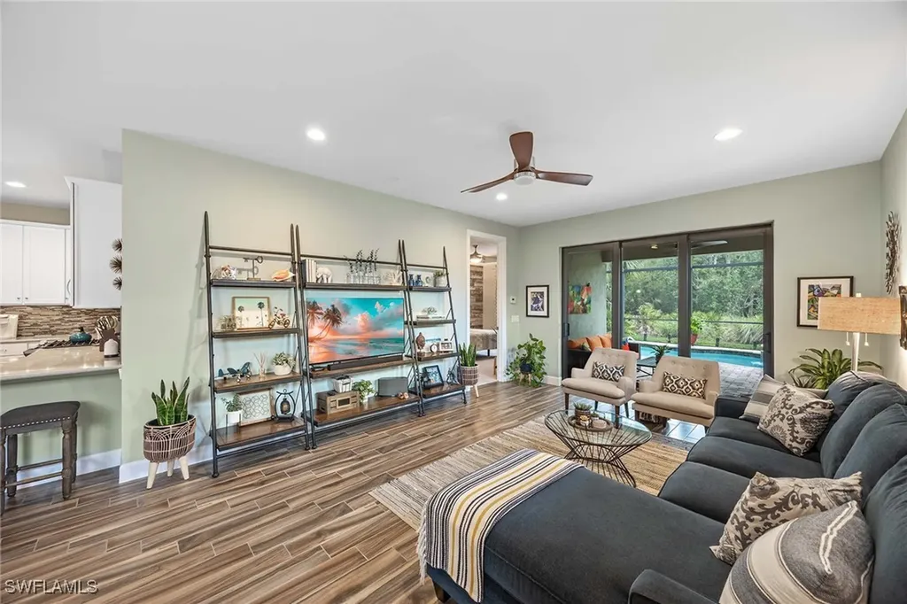 7199 Live Oak Drive Naples FL 34114