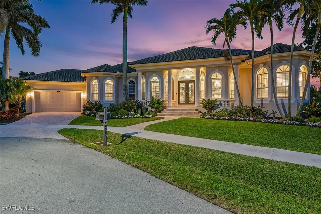 451 Cottage Court Marco Island FL 34145
