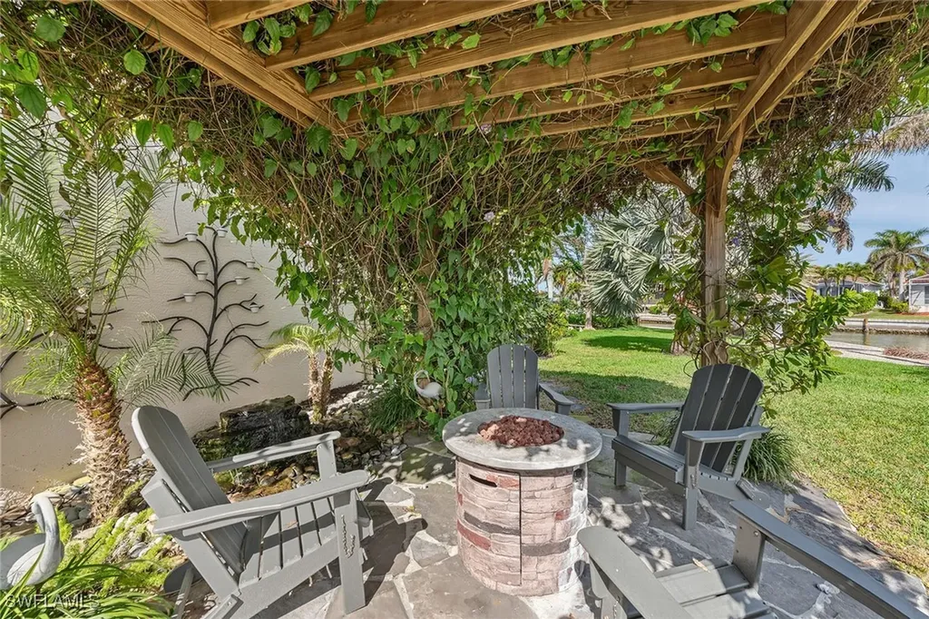 451 Cottage Court Marco Island FL 34145