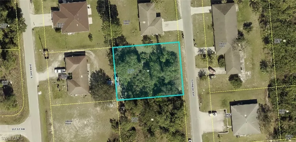 104/106 Ichabod Avenue Lehigh Acres FL 33973