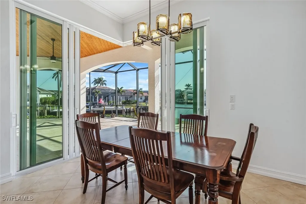 189 Richmond Court Marco Island FL 34145