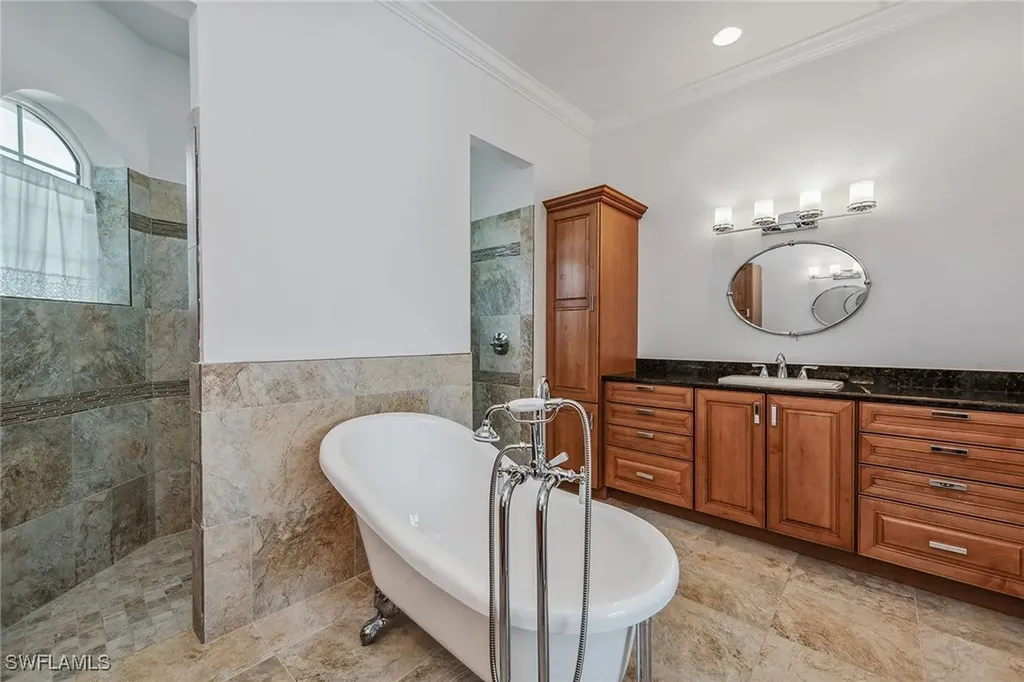 189 Richmond Court Marco Island FL 34145