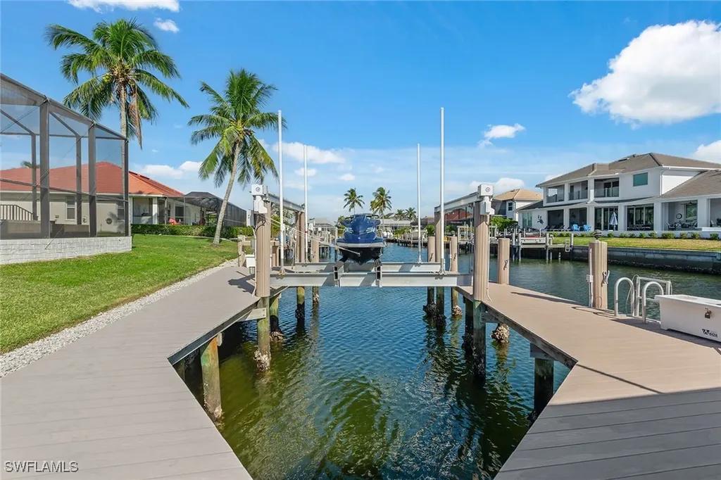 189 Richmond Court Marco Island FL 34145