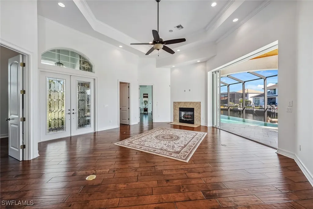189 Richmond Court Marco Island FL 34145